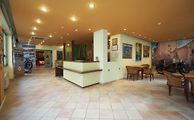 Hotel Montserrat